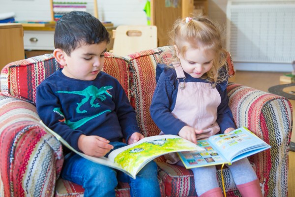 Children Reading Books 